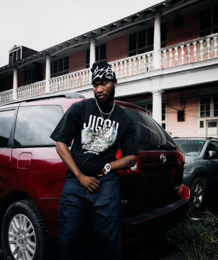 JIGGY ANCIENT LUXURY T-SHIRT